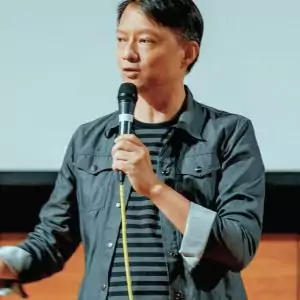 黃學超博士